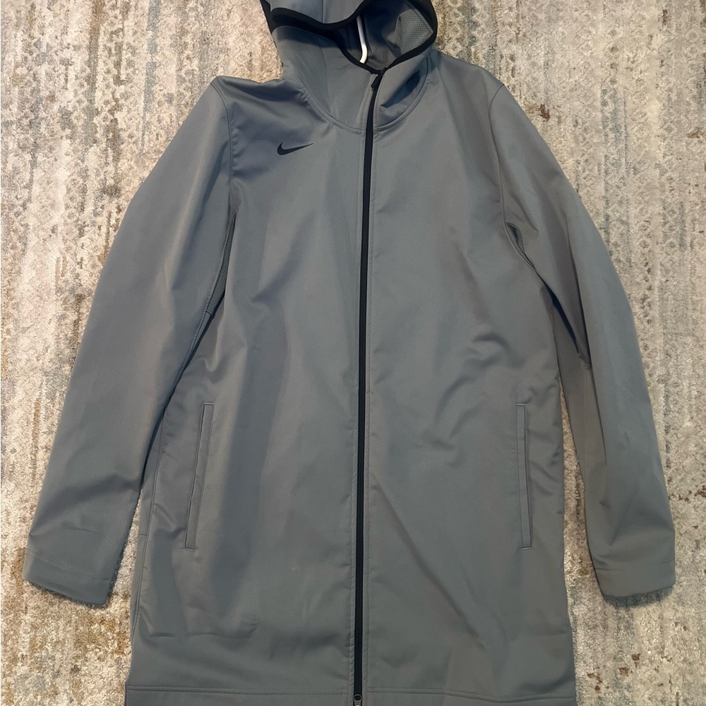 Nike Gray Raincoat with Weather-Resistant Fabric size. LargeTall